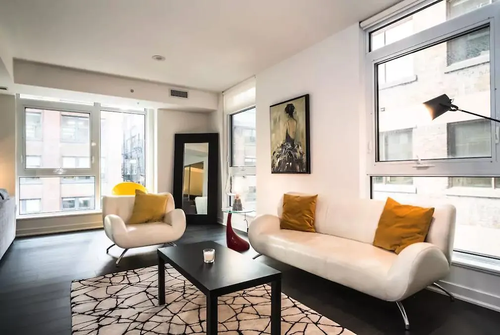 Apartment 30 Nelson Street Hotel Toronto